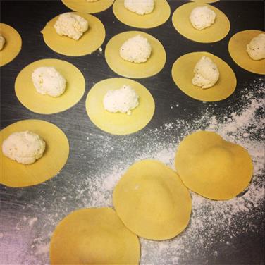 Fetta-filled pasta